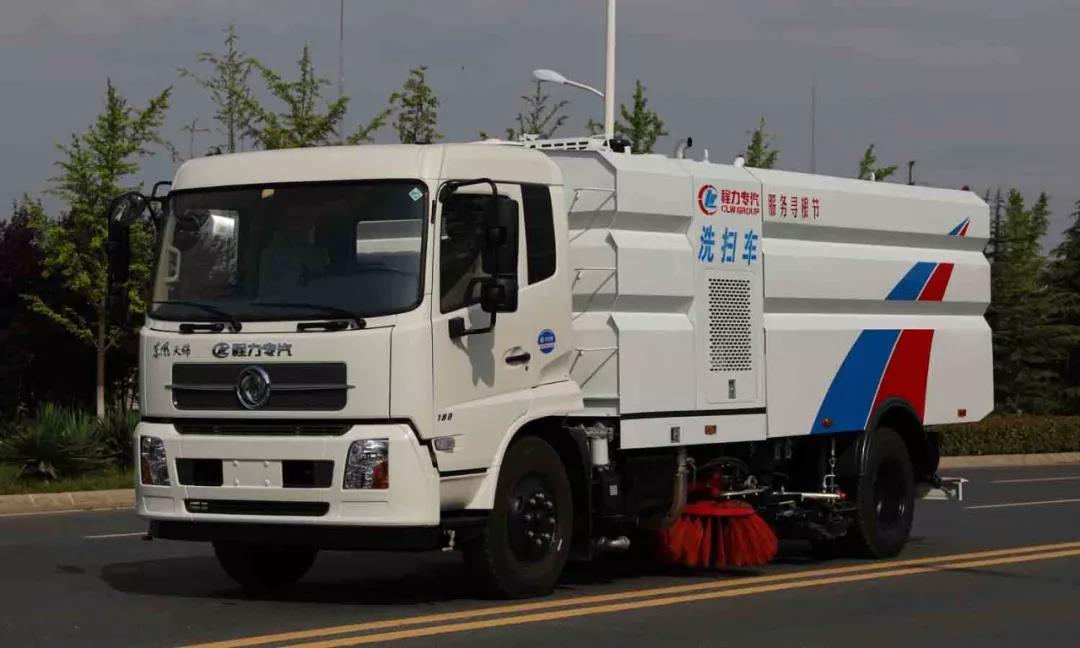 程力批量環衛車助力“2018世界華人尋根節“環衛清潔,為中國專汽之都增添榮耀受到社會各界廣泛贊譽