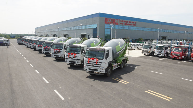 深耕西部市場 程力重工攪拌車訂單持續火爆